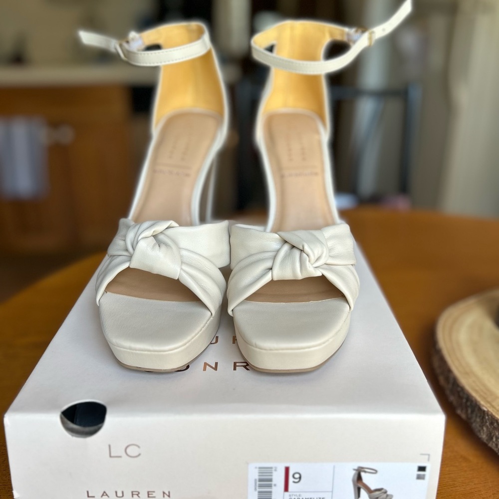 Lauren Conrad Memory Foam 4” Nude Heel